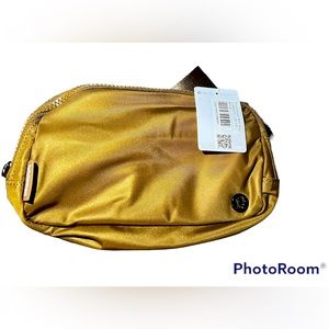 NWT LULULEMON Athletica Everywhere Belt Bag Burnt Caramel Brown 1L Best Offer